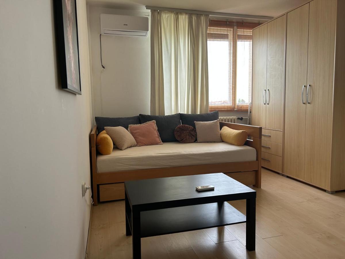 Ferienwohnung Kelti Belgrad Exterior foto